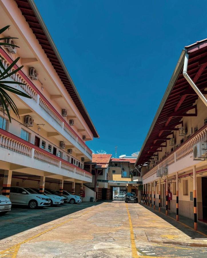 Hotel Garrafao - Localizado No Centro Comercial De Boituva - Sp Luaran gambar